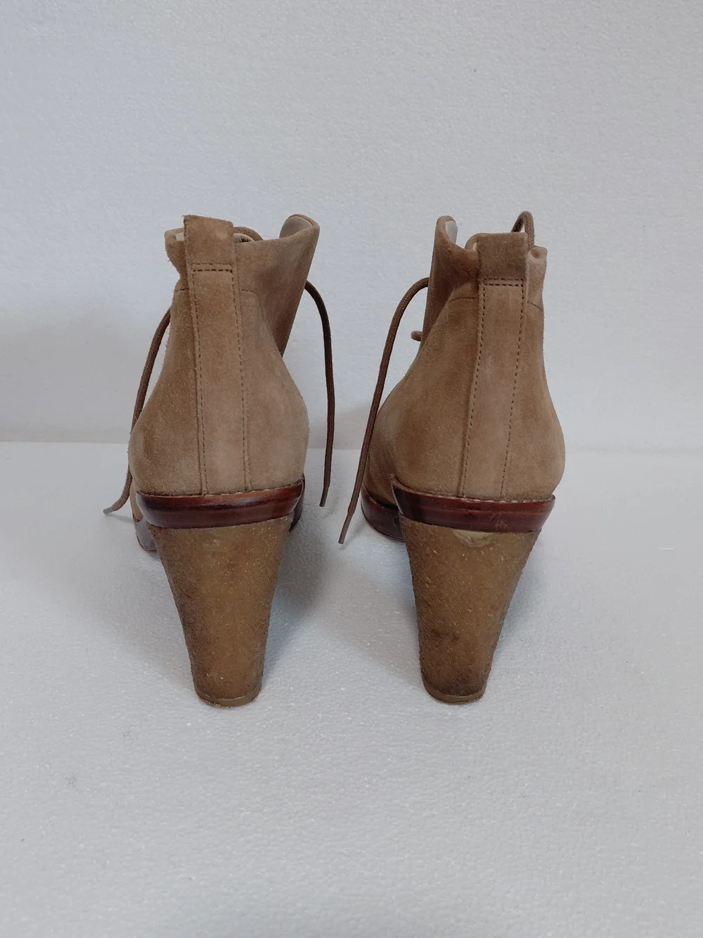 Classic Women's Suede Lace-Up Ankle Boots in Tan